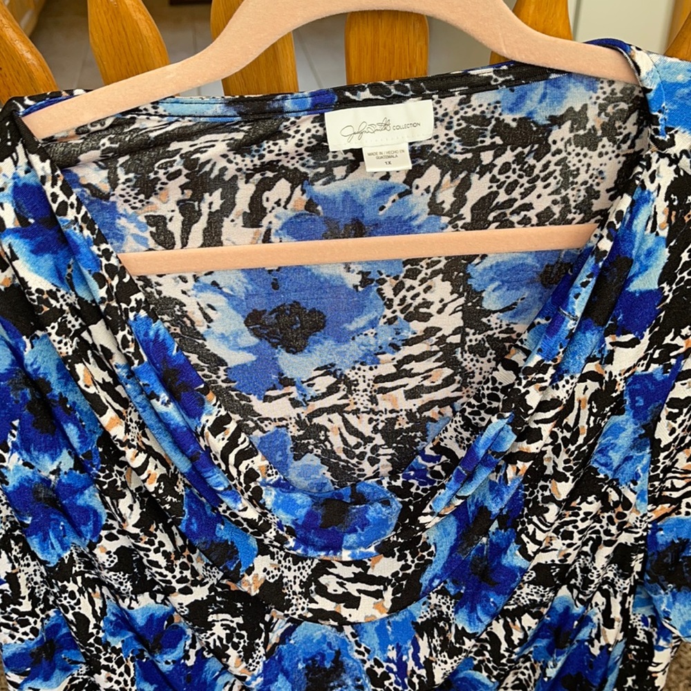 Blu black white and tan work blouse